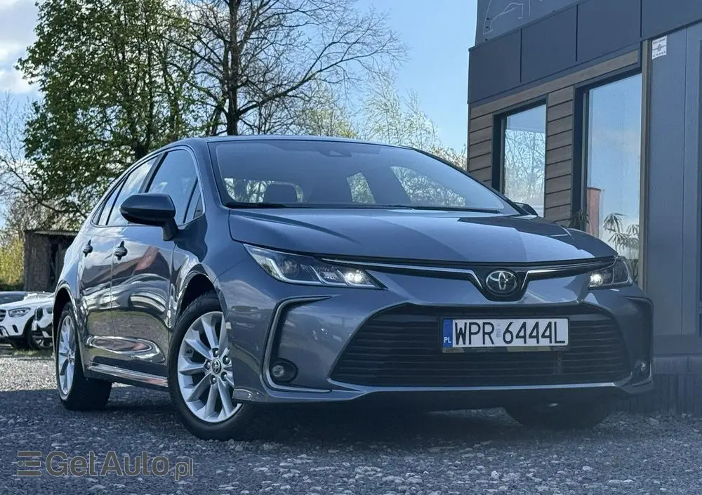 TOYOTA Corolla 1.5 Comfort