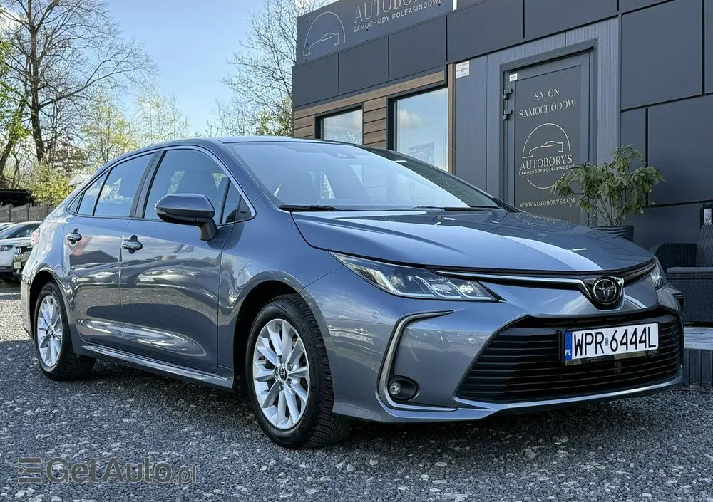 TOYOTA Corolla 1.5 Comfort