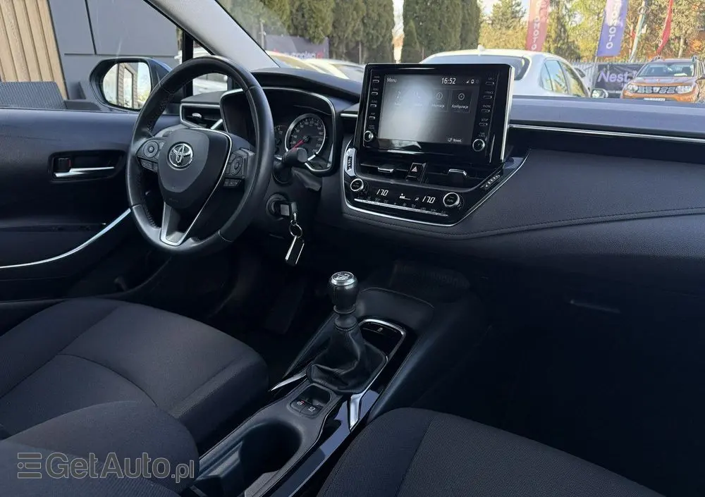 TOYOTA Corolla 1.5 Comfort