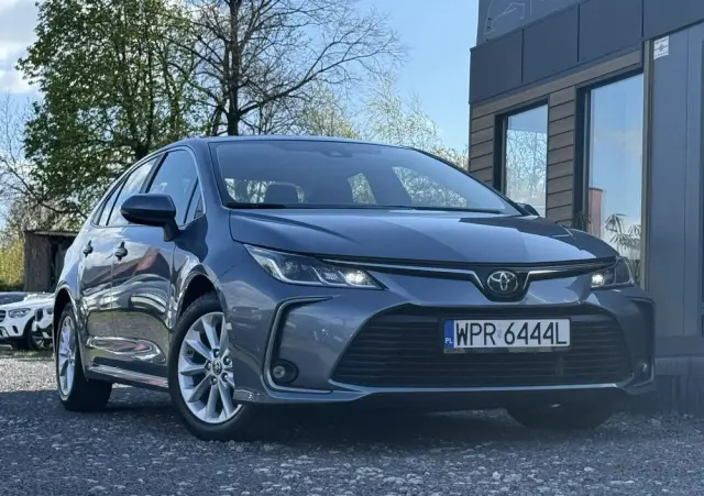 TOYOTA Corolla 1.5 Comfort