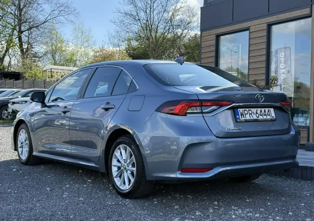 TOYOTA Corolla 1.5 Comfort
