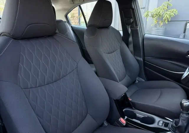 TOYOTA Corolla 1.5 Comfort