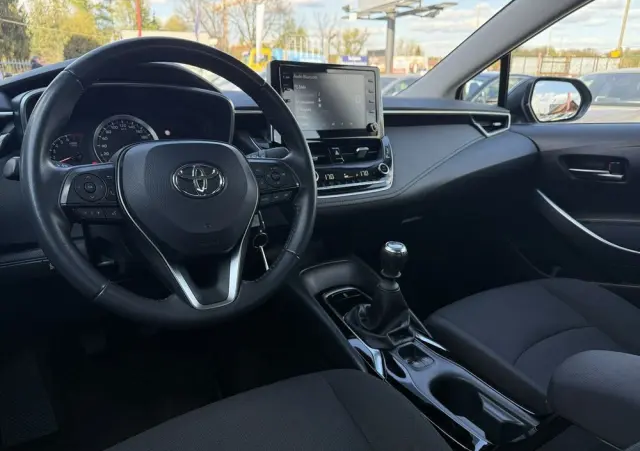 TOYOTA Corolla 1.5 Comfort
