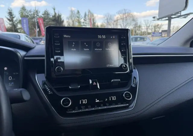 TOYOTA Corolla 1.5 Comfort