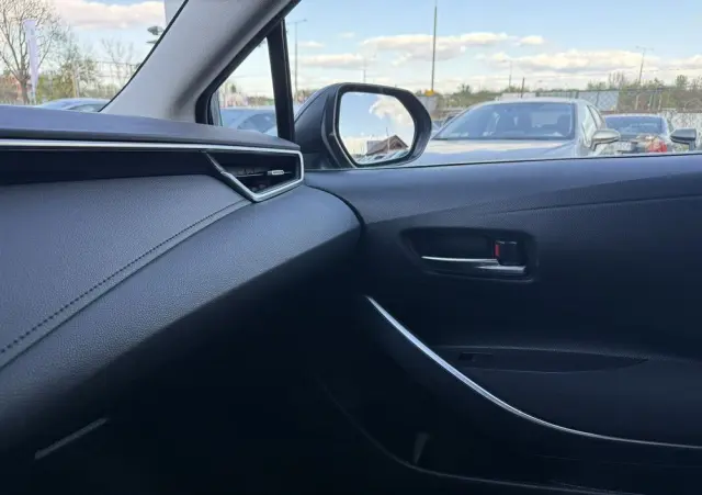 TOYOTA Corolla 1.5 Comfort
