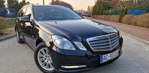 MERCEDES-BENZ Klasa E 