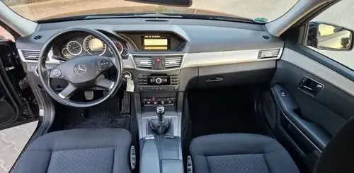 MERCEDES-BENZ Klasa E 