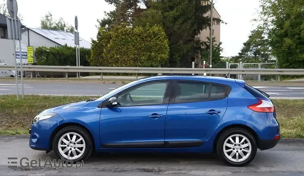 RENAULT Megane 