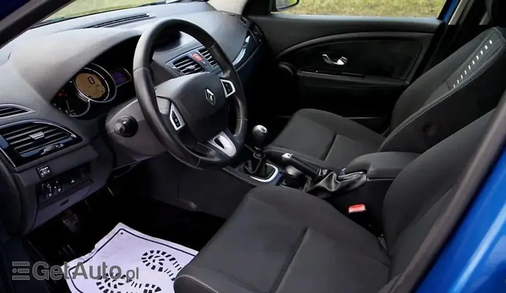 RENAULT Megane 