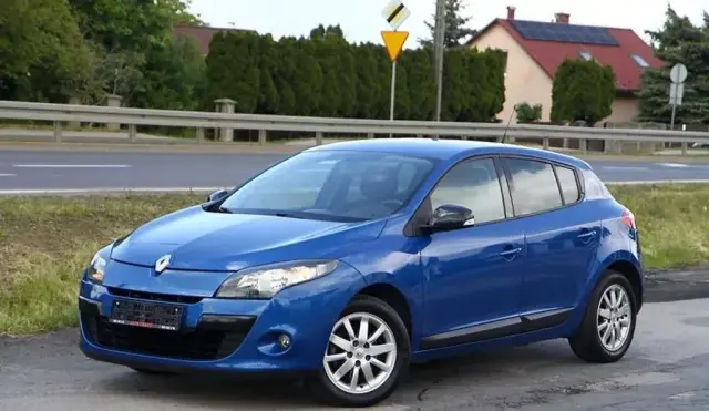 RENAULT Megane 