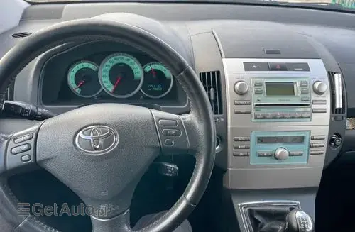 TOYOTA Corolla Verso 