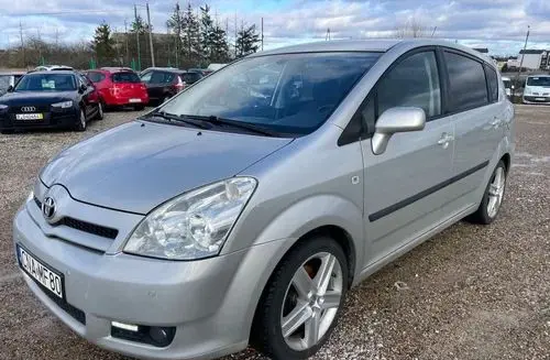 TOYOTA Corolla Verso 