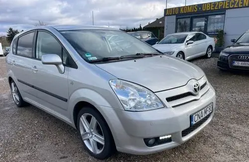 TOYOTA Corolla Verso 