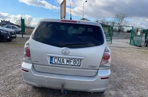 TOYOTA Corolla Verso 