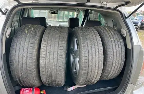 TOYOTA Corolla Verso 