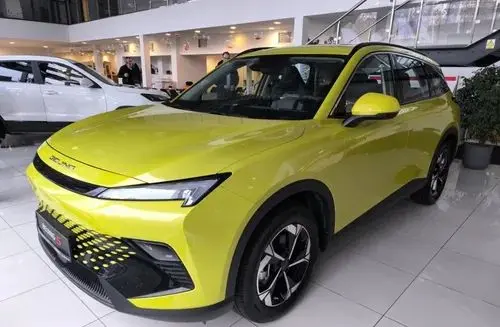 BAIC Beijing 5 