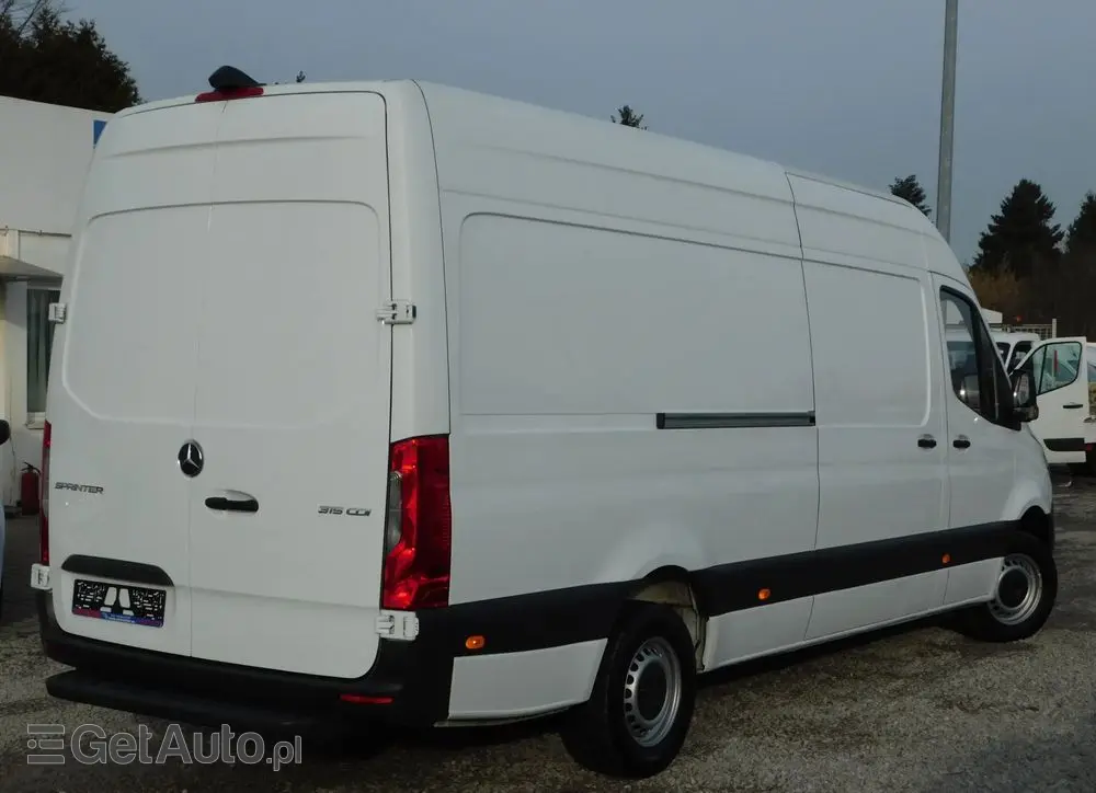 MERCEDES-BENZ Sprinter 