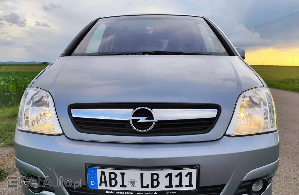 OPEL Meriva 