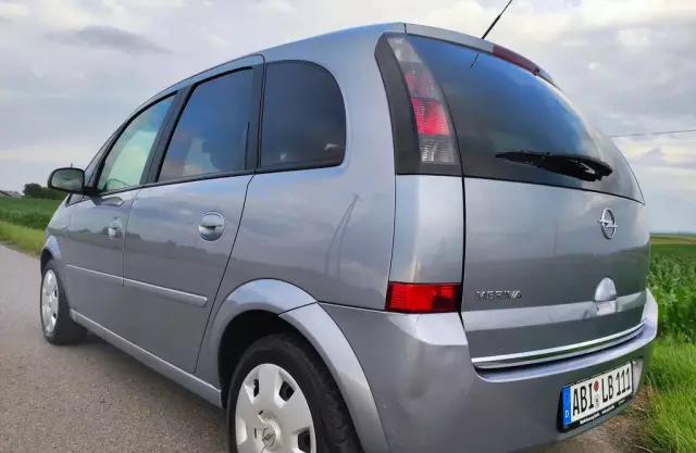 OPEL Meriva 