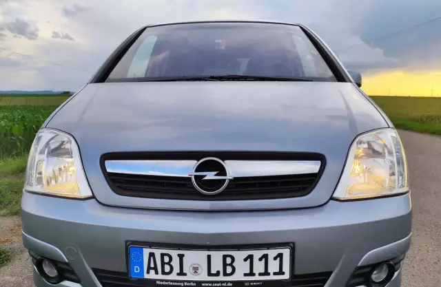 OPEL Meriva 