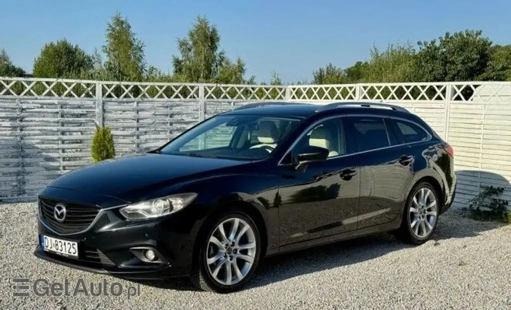 MAZDA 6 