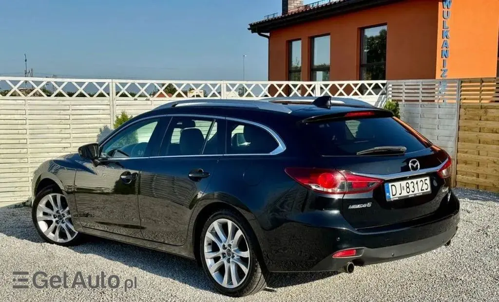 MAZDA 6 