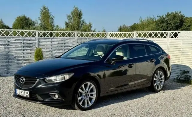 MAZDA 6 