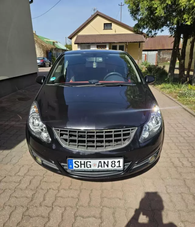 OPEL Corsa 