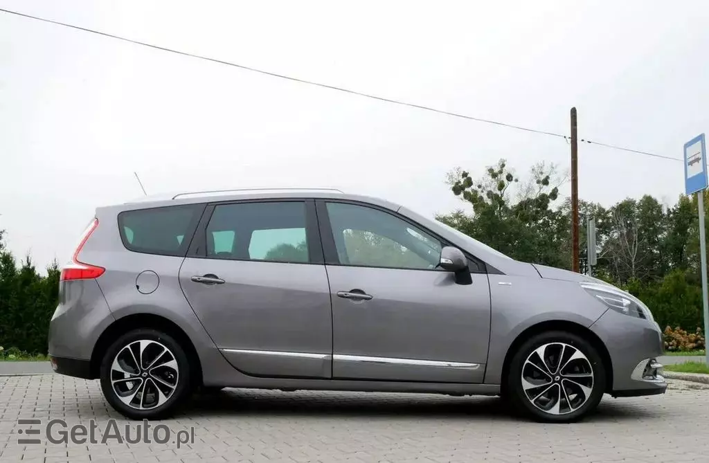 RENAULT Grand Scenic 
