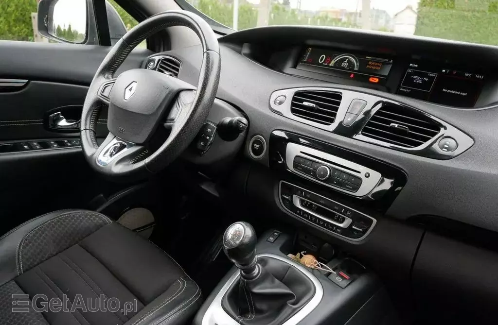 RENAULT Grand Scenic 