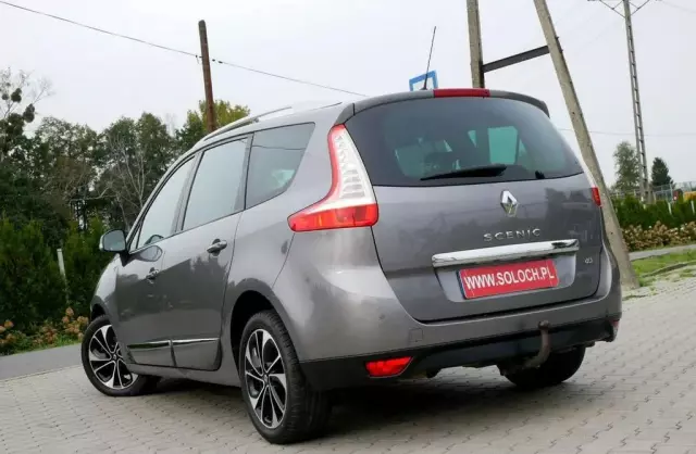 RENAULT Grand Scenic 