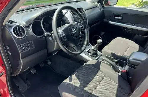 SUZUKI Grand Vitara 