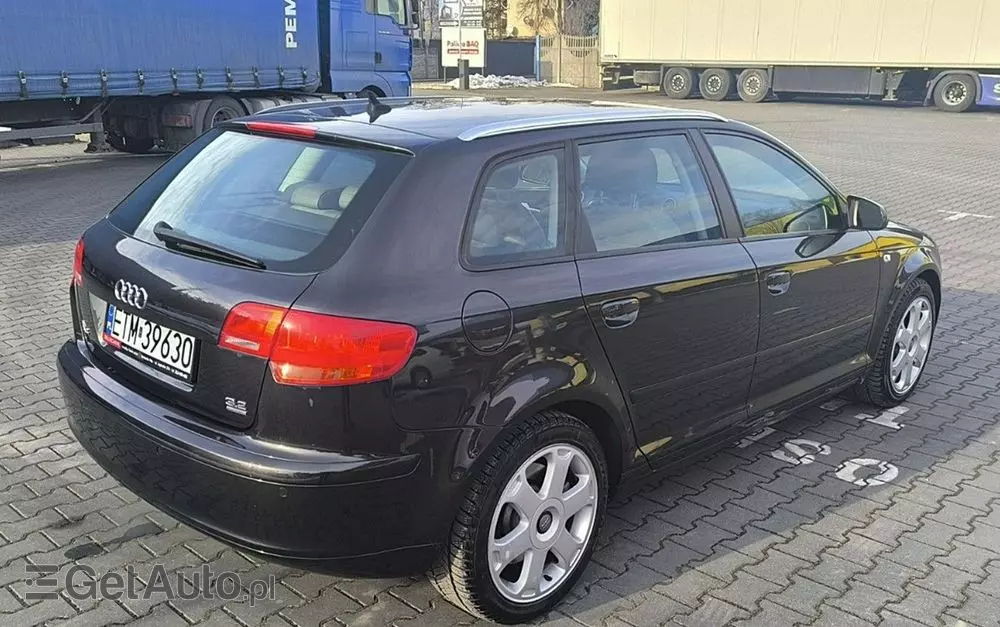 AUDI A3 