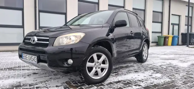 TOYOTA RAV 4 Premium 4x4