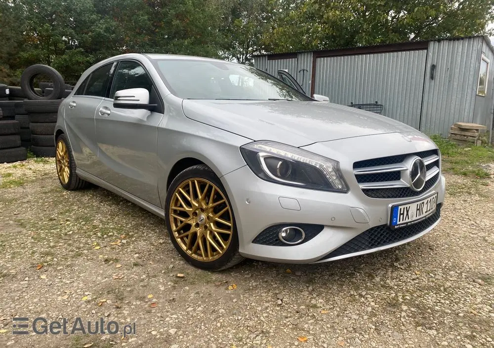MERCEDES-BENZ Klasa A 200 (BlueEFFICIENCY) Style