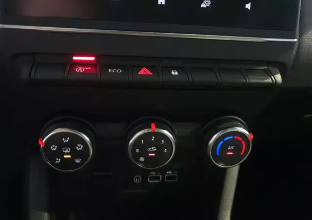 RENAULT Clio 1.0 TCe Evolution