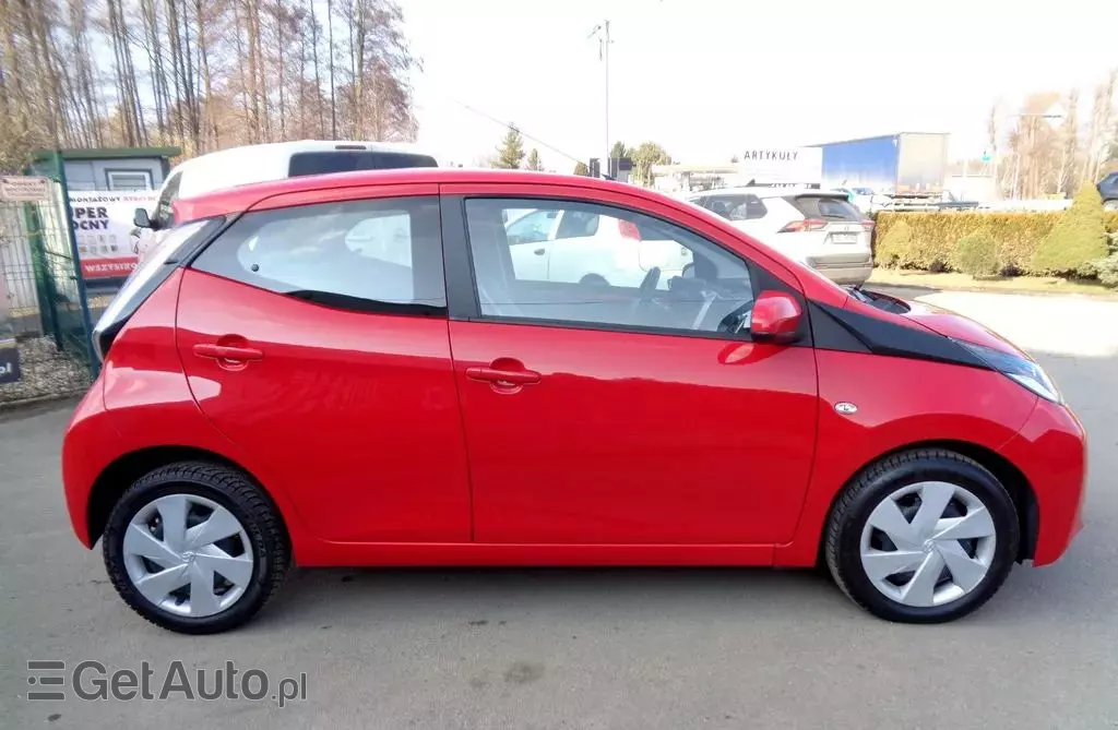 TOYOTA Aygo X 