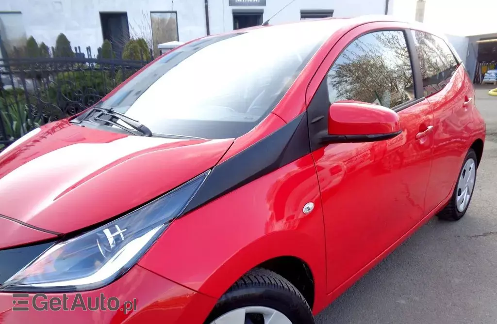 TOYOTA Aygo X 