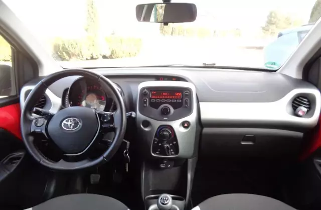 TOYOTA Aygo X 