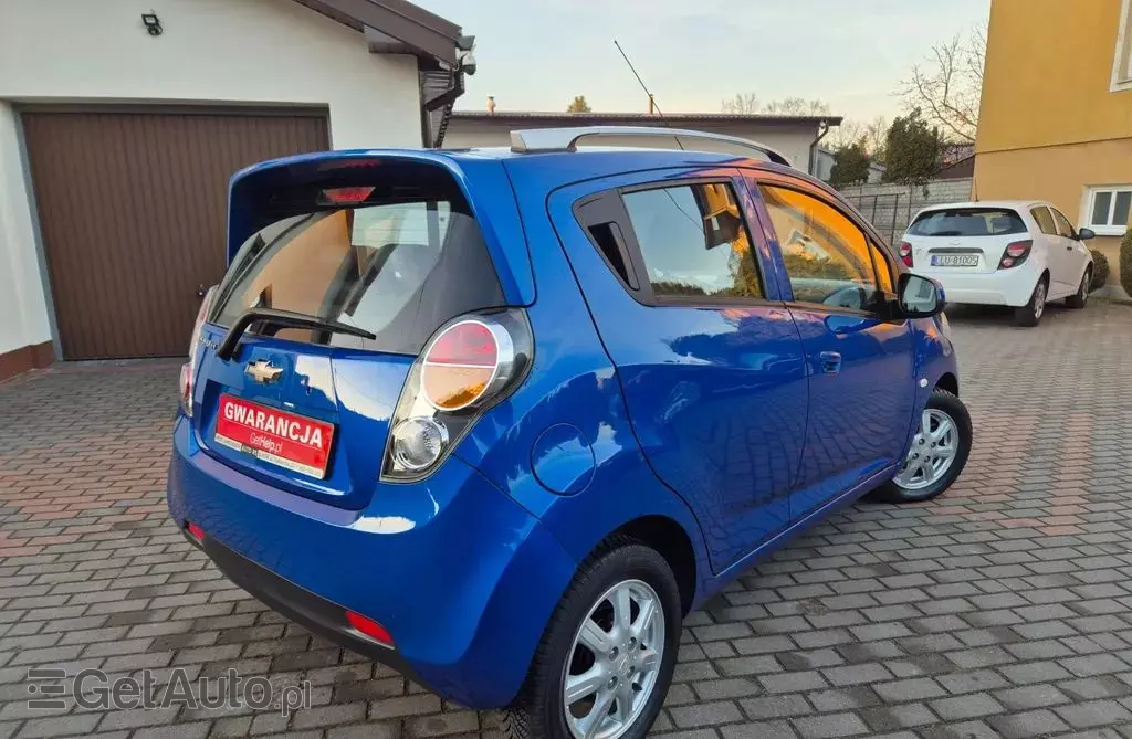 CHEVROLET Spark 