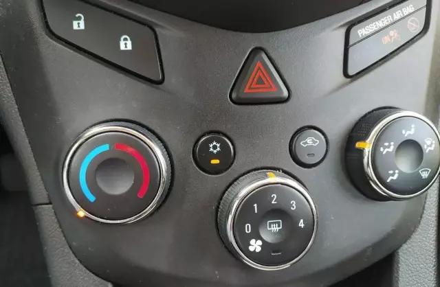 CHEVROLET Aveo 