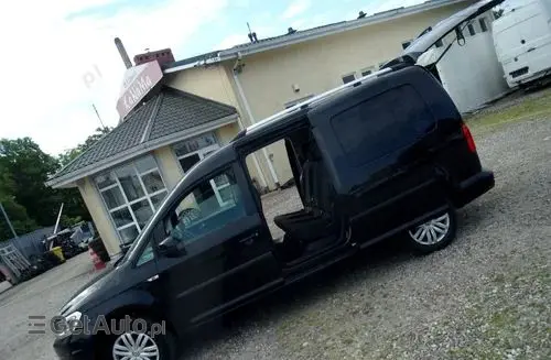 VOLKSWAGEN Caddy 