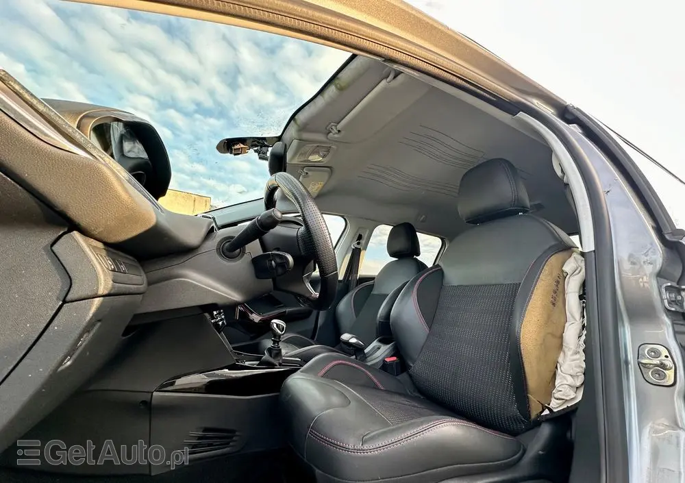 PEUGEOT 2008 PureTech 130 Stop&Start GT-Line Edition