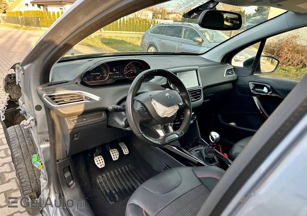 PEUGEOT 2008 PureTech 130 Stop&Start GT-Line Edition