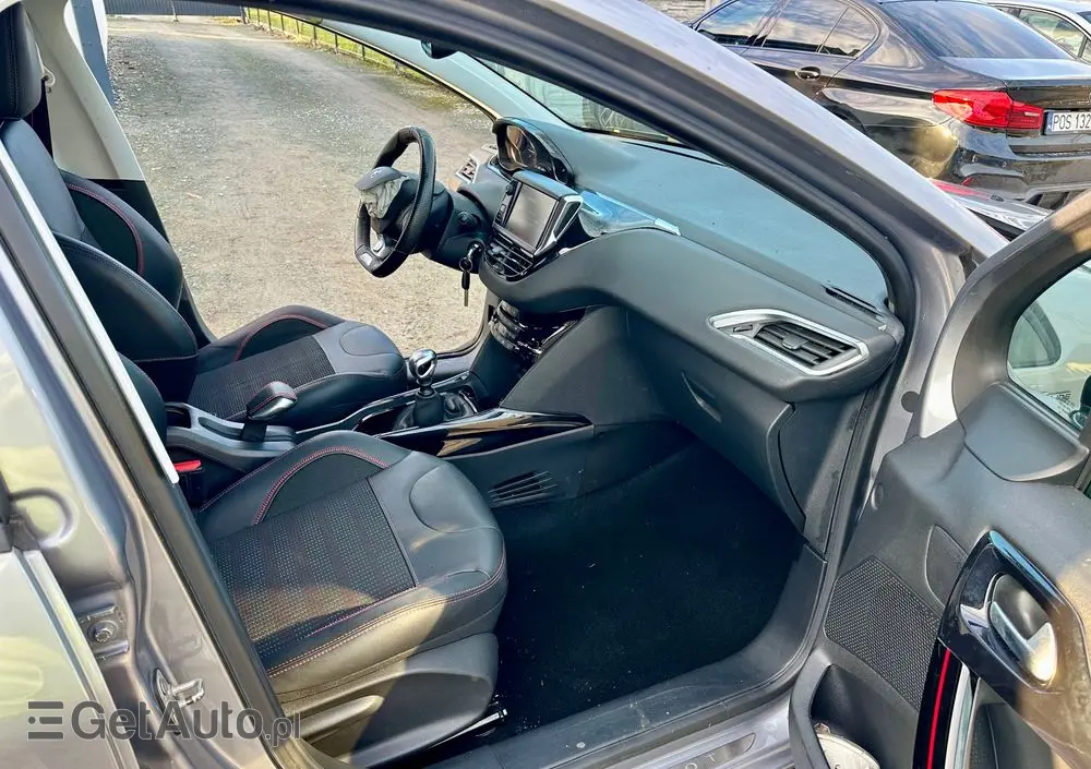 PEUGEOT 2008 PureTech 130 Stop&Start GT-Line Edition