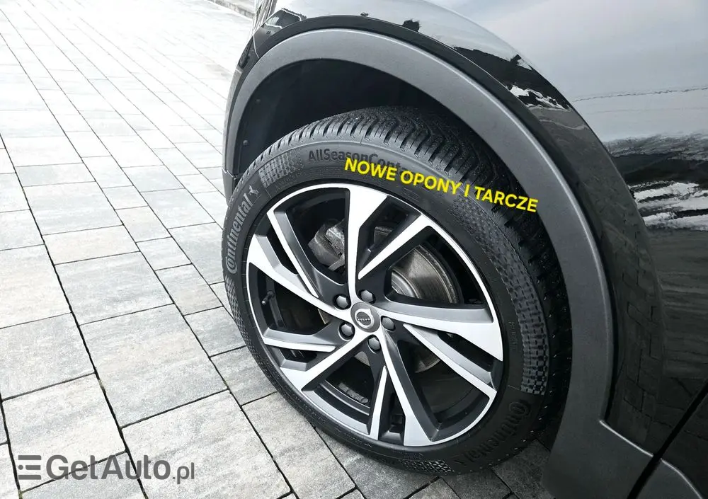 VOLVO XC 40 D4 AWD R-Design