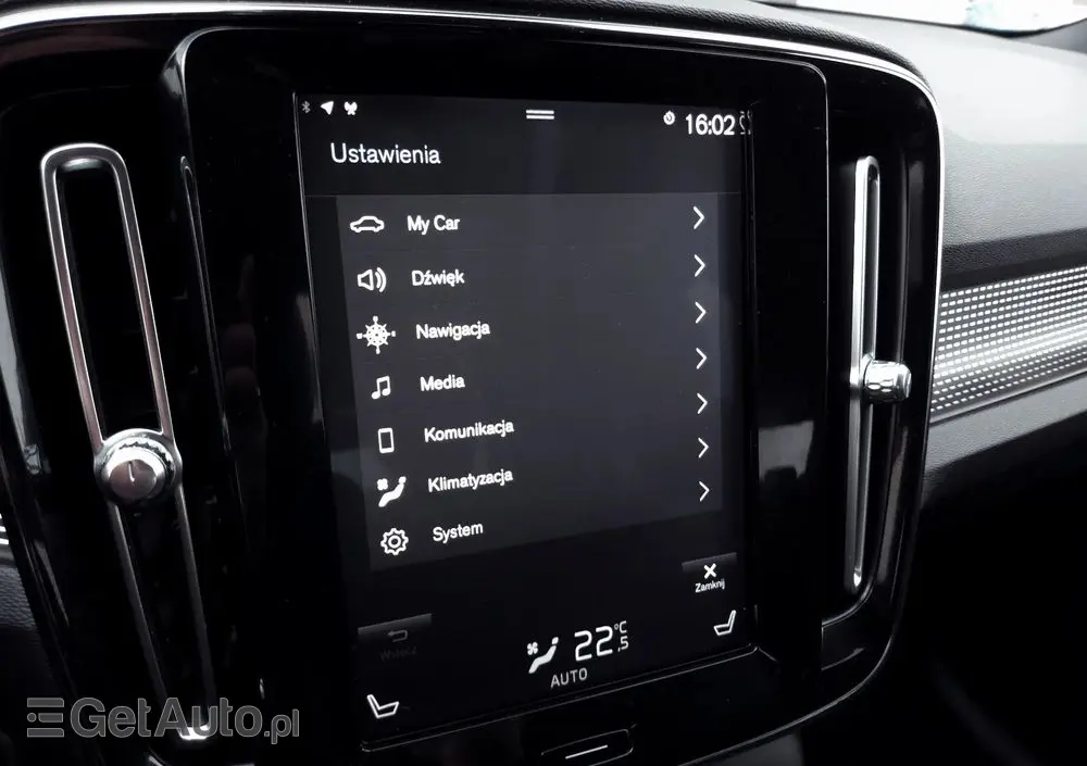 VOLVO XC 40 D4 AWD R-Design