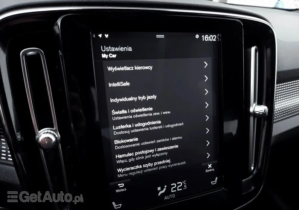 VOLVO XC 40 D4 AWD R-Design