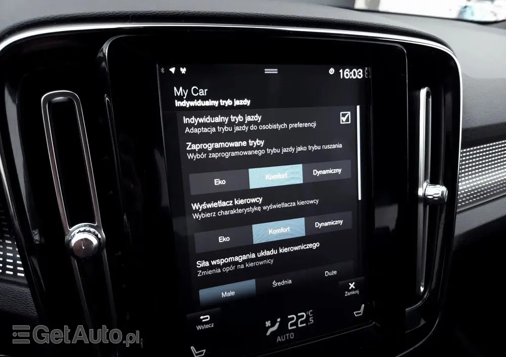 VOLVO XC 40 D4 AWD R-Design