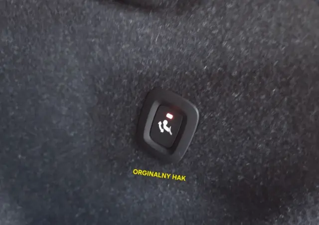 VOLVO XC 40 D4 AWD R-Design